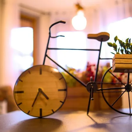 Czerwona Jarzebina Centrum Karpacz