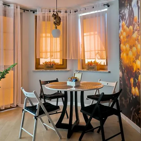 Czerwona Jarzebina Centrum Апартаменты